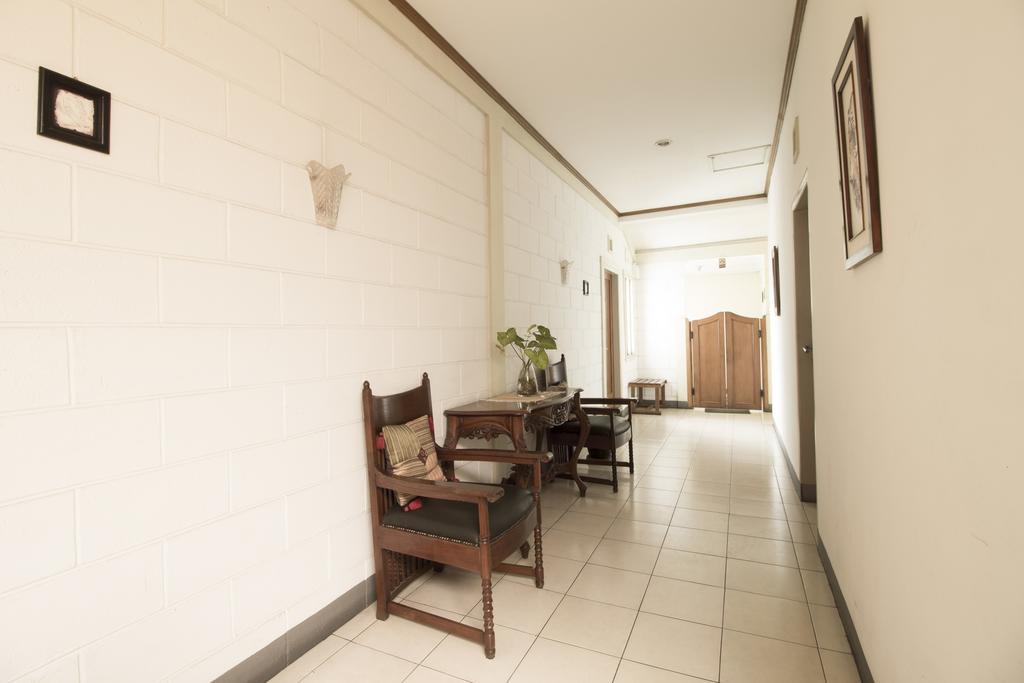 Reddoorz @ Setrasari Bandung Exterior foto